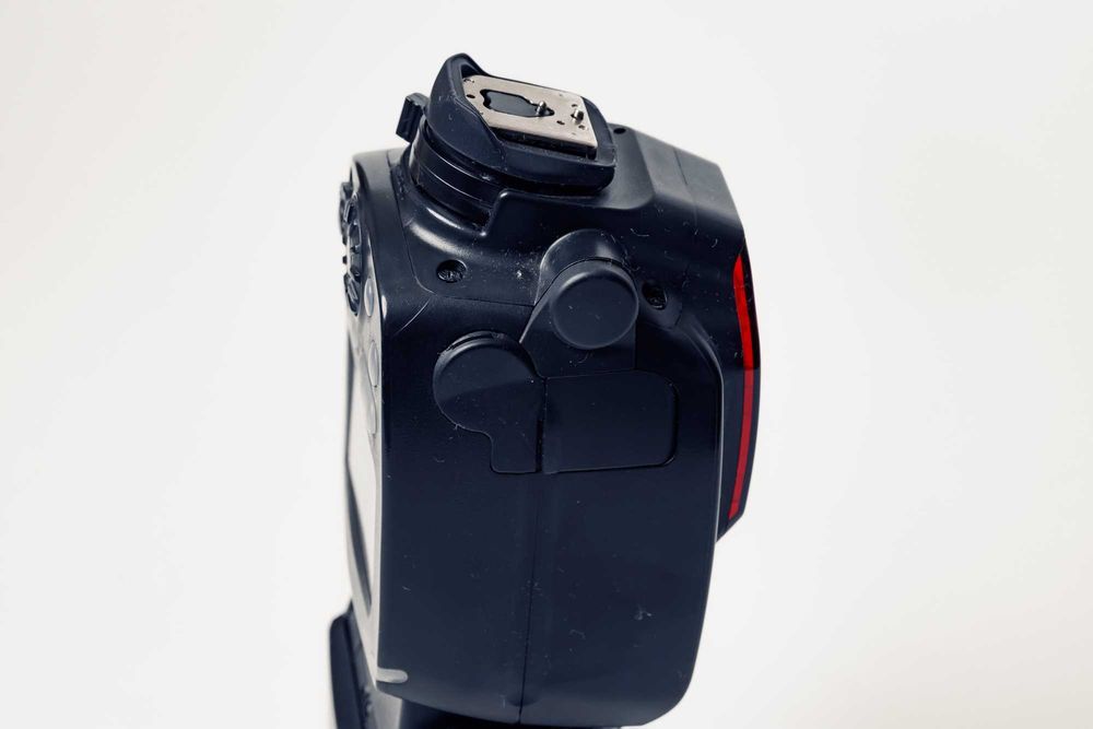 Вспышка Yongnuo Speedlite YN-660