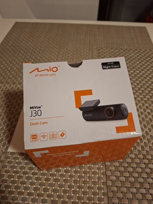 Cameră auto dashcam mio mivue j30