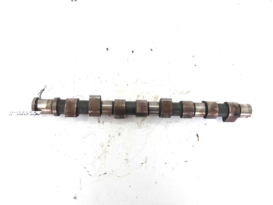 Разпределителен вал   Оpel Vectra 2.0D 100HP  2001