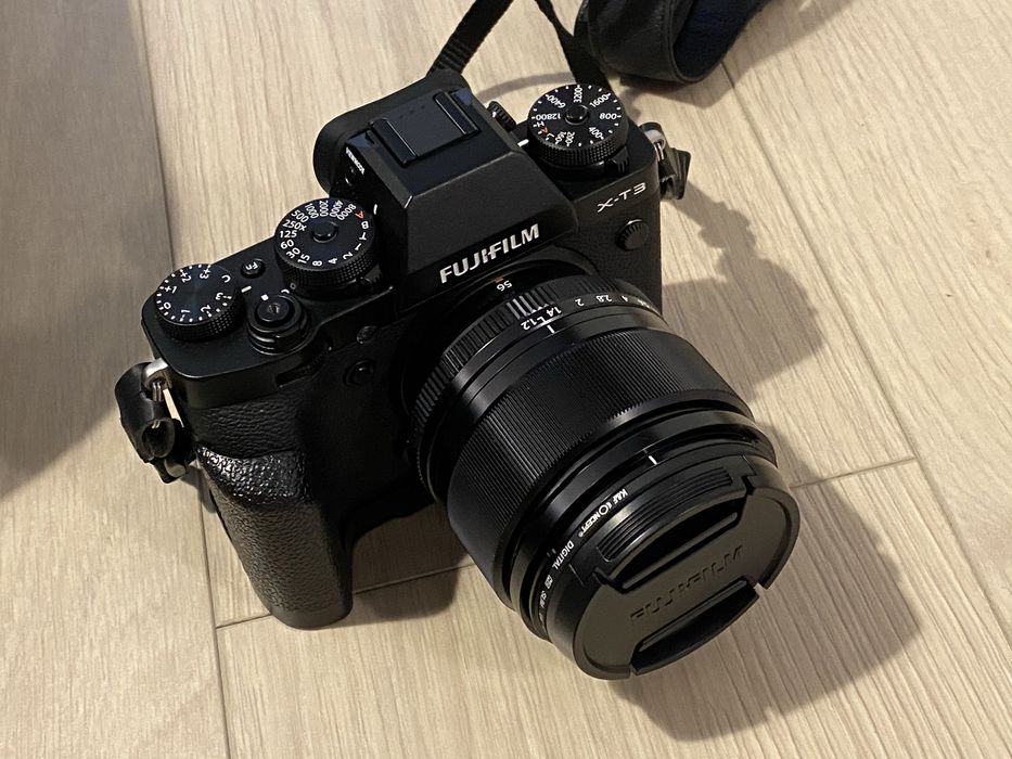 Obiective Fujinon 56mm 1.2 & 23mm 1.4 & grip vertical VG XT3 + baterii