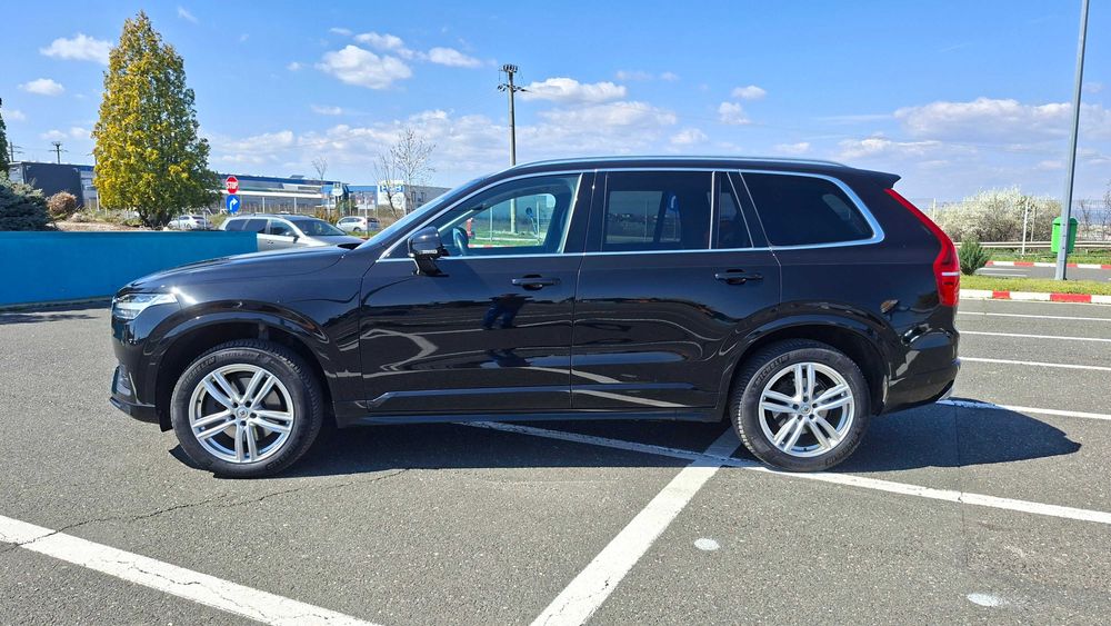 VOLVO XC90 Geartronic Momentum PRO