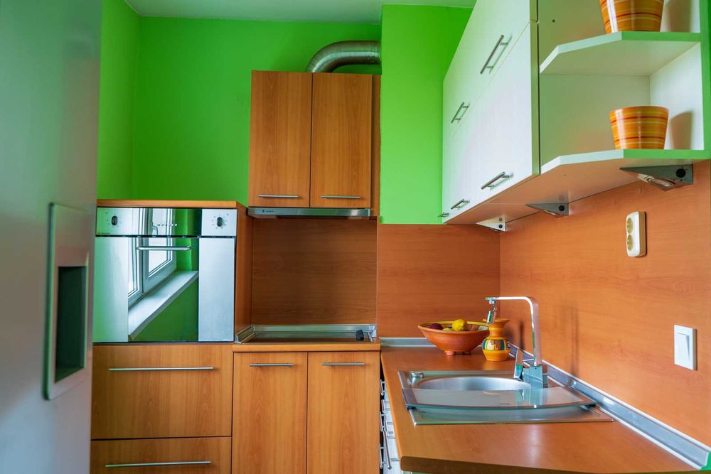 Продава се Четиристаен апартамент в Добрич, Христо Ботев - 98 кв.м за 1072 €/кв.м - Снимка #7