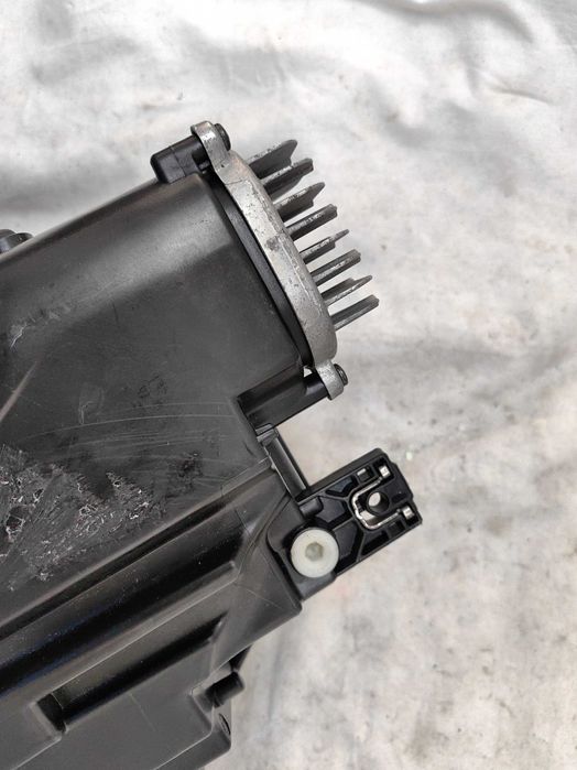 Оригинален фар Ауди А4 Б9  Audi A4 B9 Full  Led Matrix