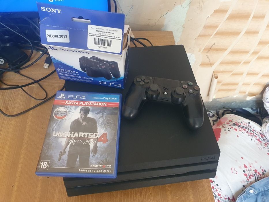 Sony playstation 4 pro 1 трб срочно