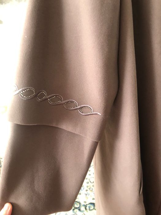 Женский пальто..