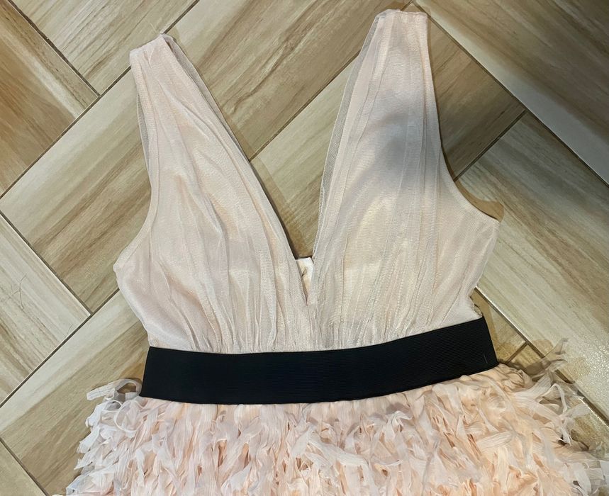 Стилна рокля H&M