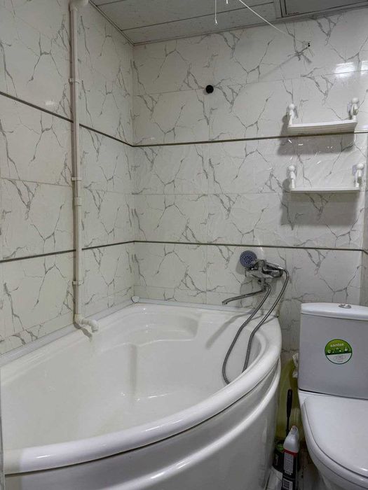 3 хонали квартира сотилади