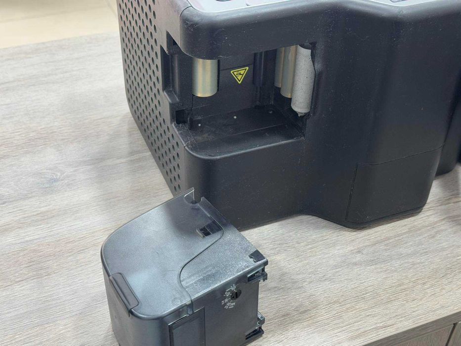 Принтер Fargo HDP5000 –принтер за картови и идентификационни карти