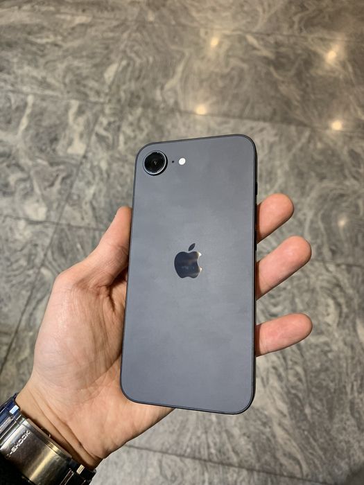 Iphone 16e 128gb black