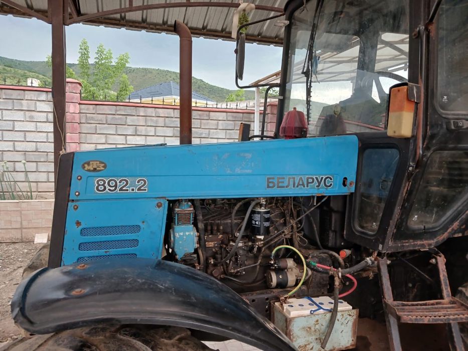 Трактор беларусский