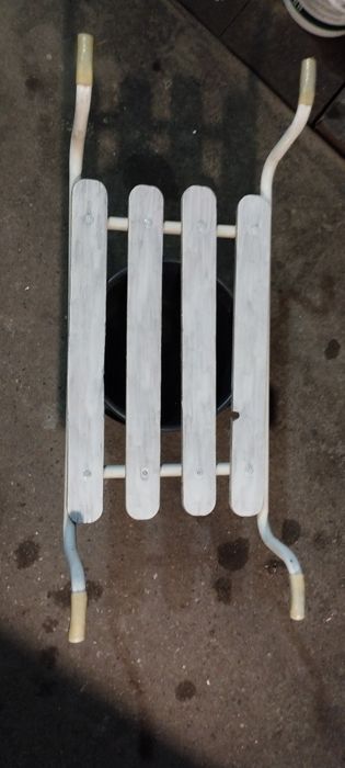 Продам полочку-сиденье  для ванны