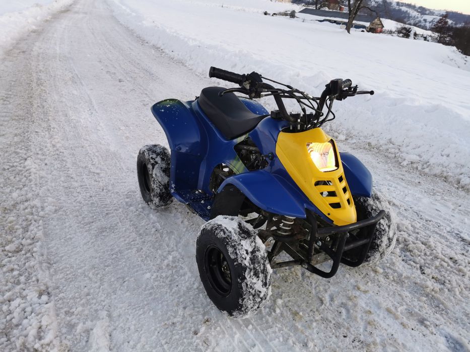 Atv 125cc automat albastru și negru
