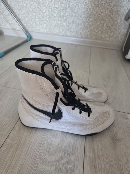 Боксерки nike machomai 2