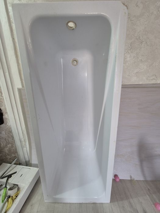 Продам ванны акриловые