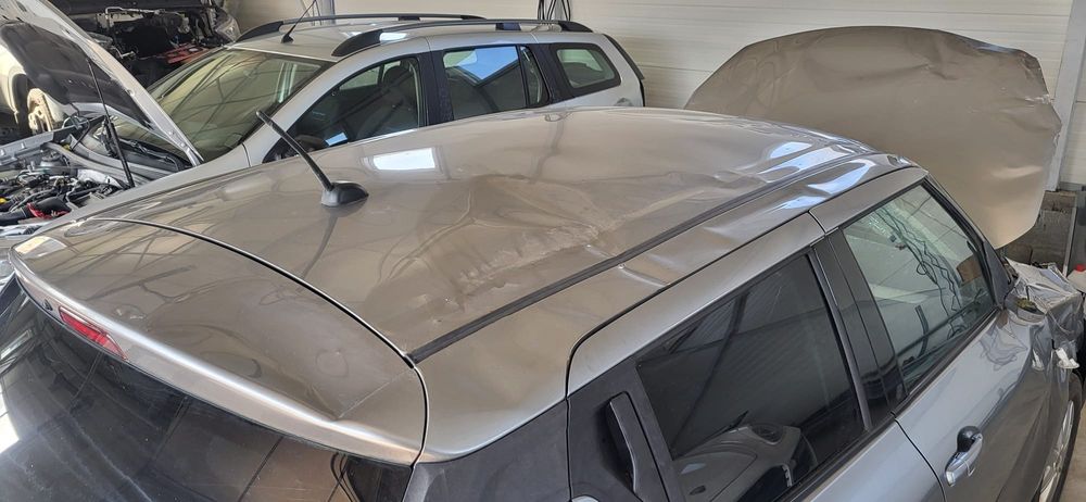 Suzuki Swift 2018 1.3i  4x4 AVARIAT 64000km