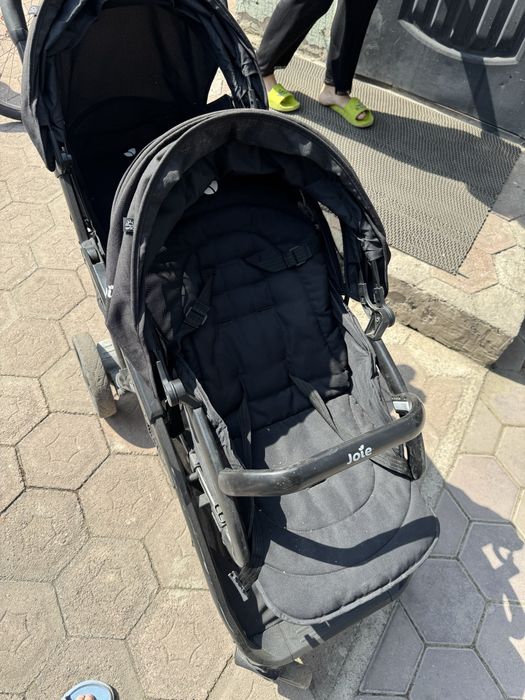 Двойная коляска Joie