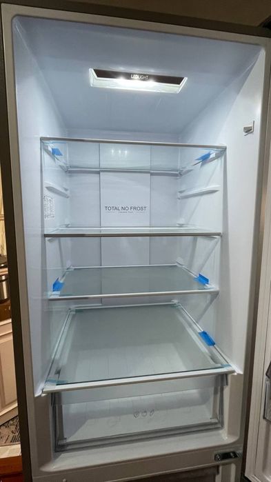 Холодильник HAIER