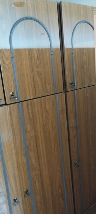 Шкаф для дачи вместительный