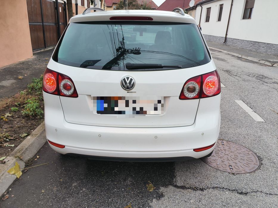 VOLKSWAGEN Golf Plus 2010 — imagine 1