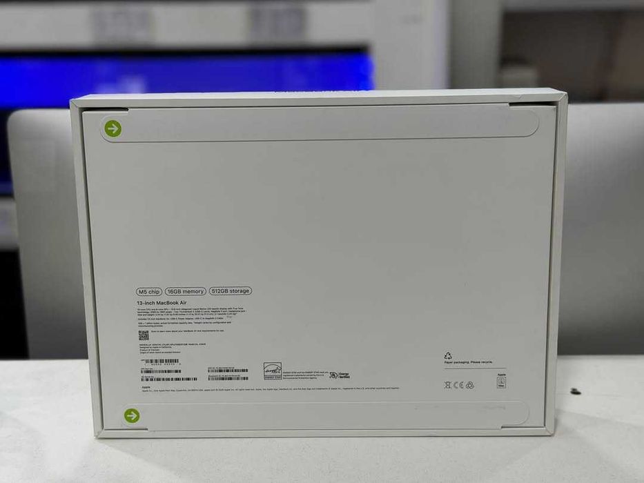 ЧИСТО НОВ! - Apple MacBook Air M5 13" (2026)