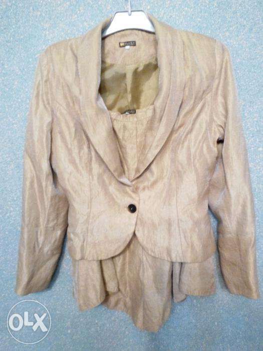 costum dama cu sclipici marime 40.