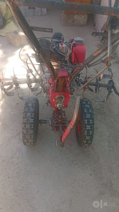 Motoblok sotiladi
