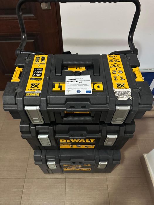 Set scule Dewalt 8 piese