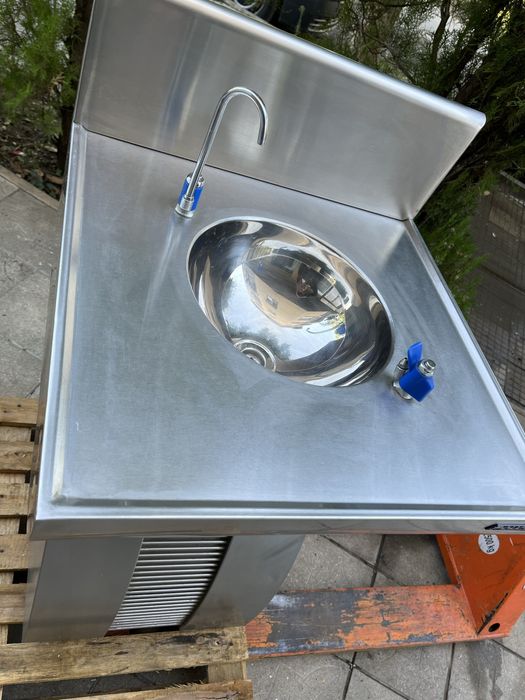 Професионален хладилник