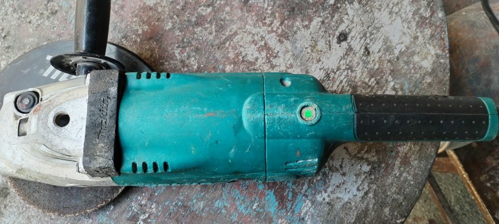 Flex MAKITA. by Japan.(mare) profesional