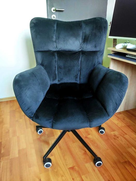 Scaun tip fotoliu pentru birou Votana HR650K, negru