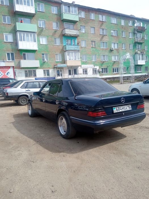 Продам Мерседес 124