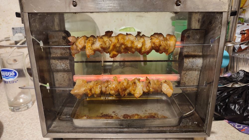 Новая Союзная заводская электрошашлычница.