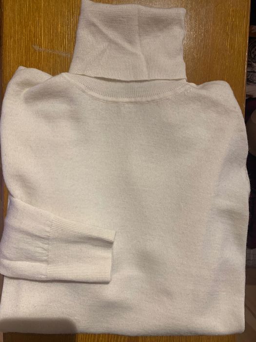 Дамско поло Mos Mosh, размер  S и поло UNIQLO слонова кост, размер М
