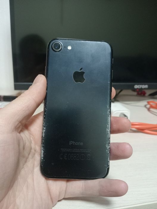 Айфон 7 128GB Black