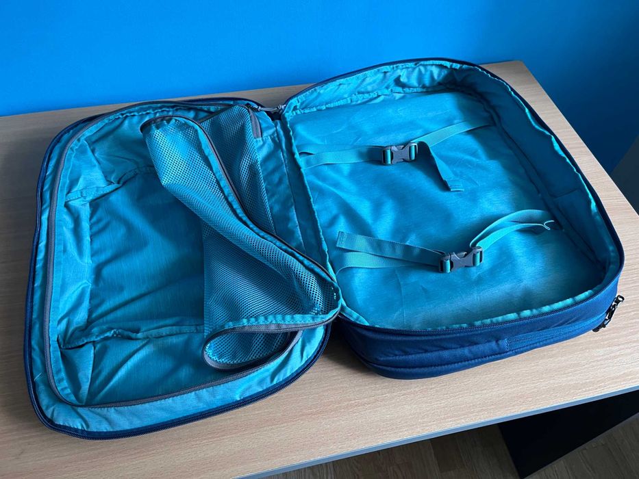 Раница Deuter Aviant Carry On 28 в размер за ръчен багаж за самолет