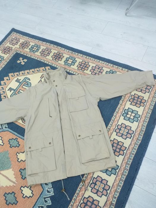 Дамско яке М размер, елек, блуза, анорак и пр.