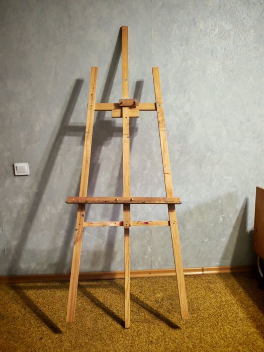 Продам мольберт б/у