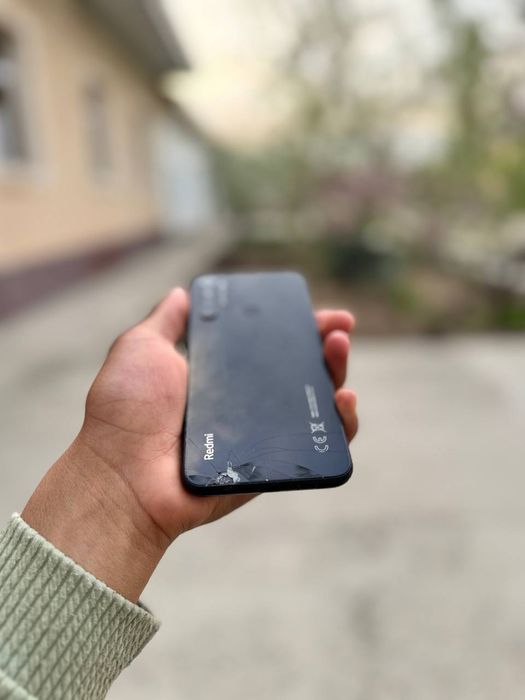 Redmi Note 8 sotladi