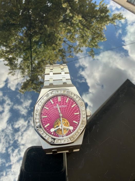 Часовник Royal Oak Selfwinding Flying Tourbillon with a "Plum" (Purple)