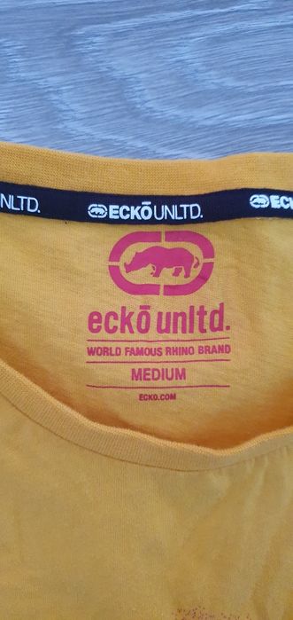 Футболка  брендовая