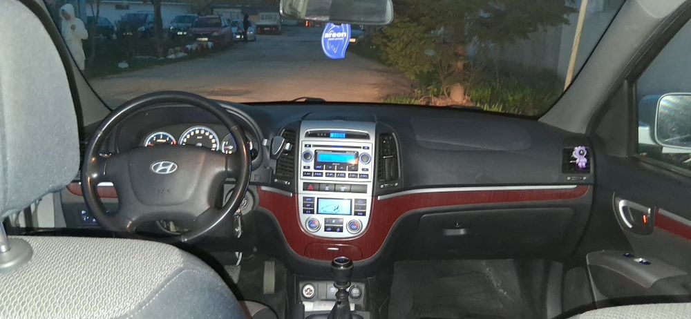 Hyundai Santafe  2