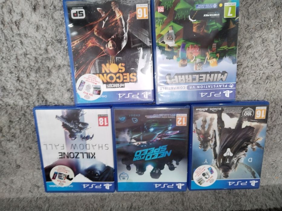 Vând 14 jocuri ps 4