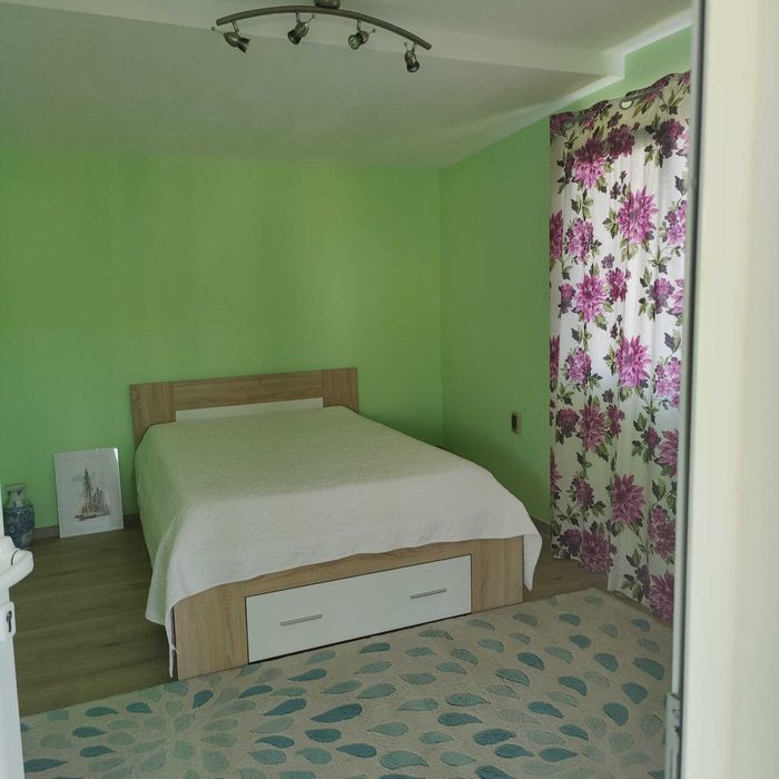 Давам под наем КЪЩА Варна местност Ален Мак