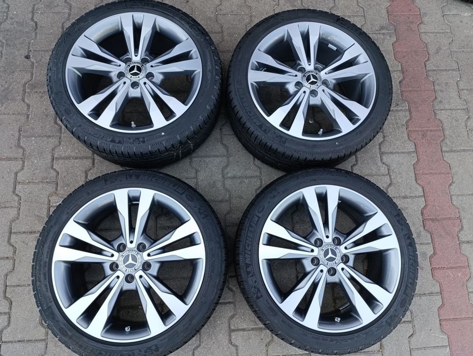 Jante originale Mercedes C class W 205 18'' cu anvelope de iarnă