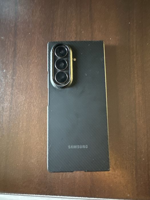 Samsung z fold 7