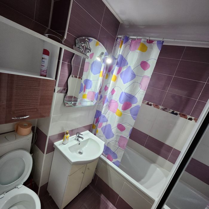 Inchiriez garsoniera