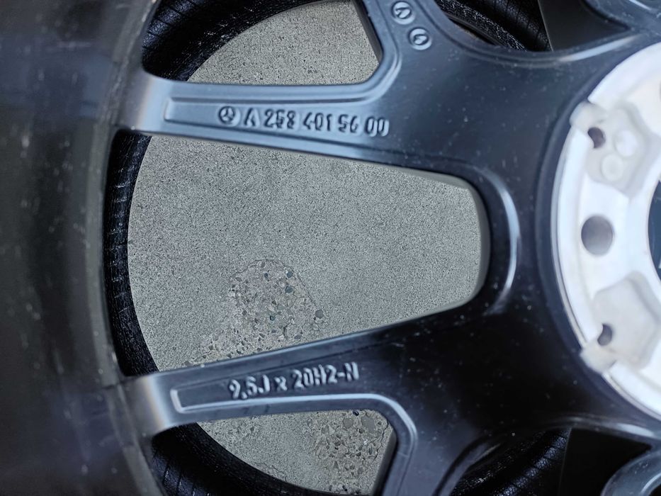 O janta spate 19 originala mercedes glc amg A2534015600