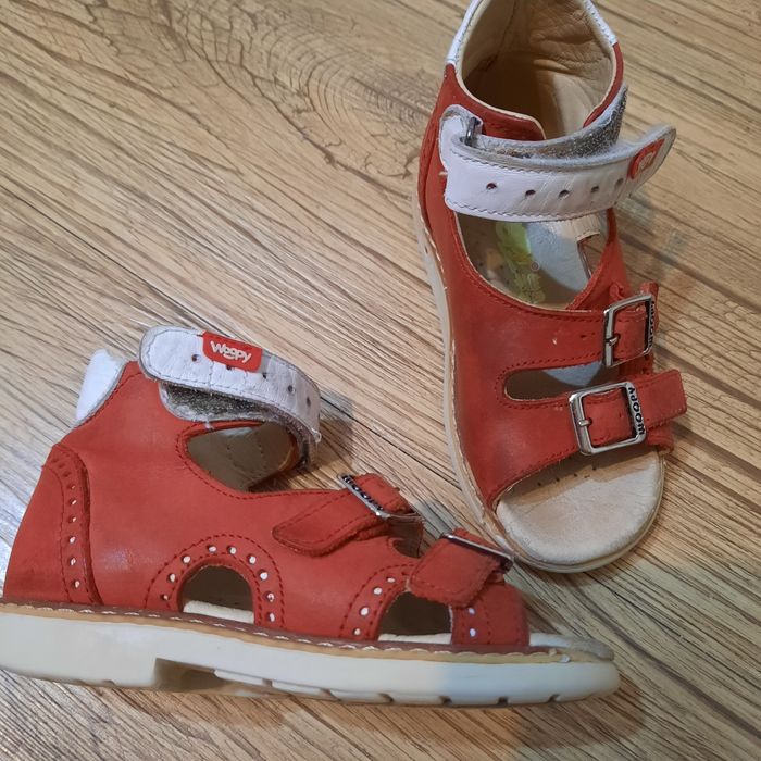 Сандали для девочки