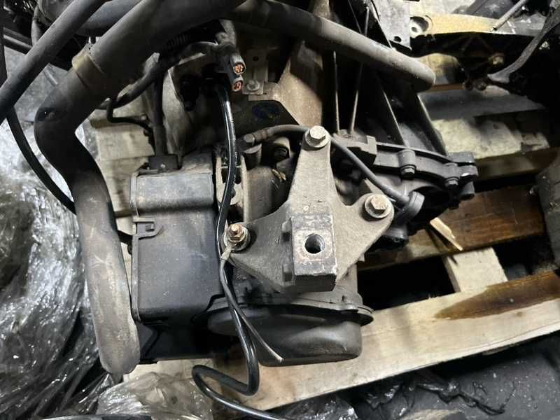 МКПП Ford Focus 1.6 SHDA