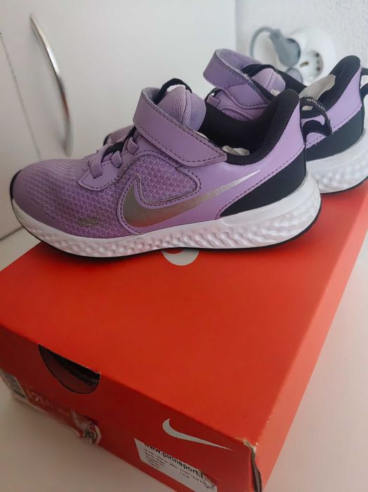 Детски маратонки Nike